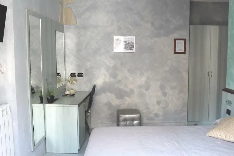 Della Posta Hotel Genoa